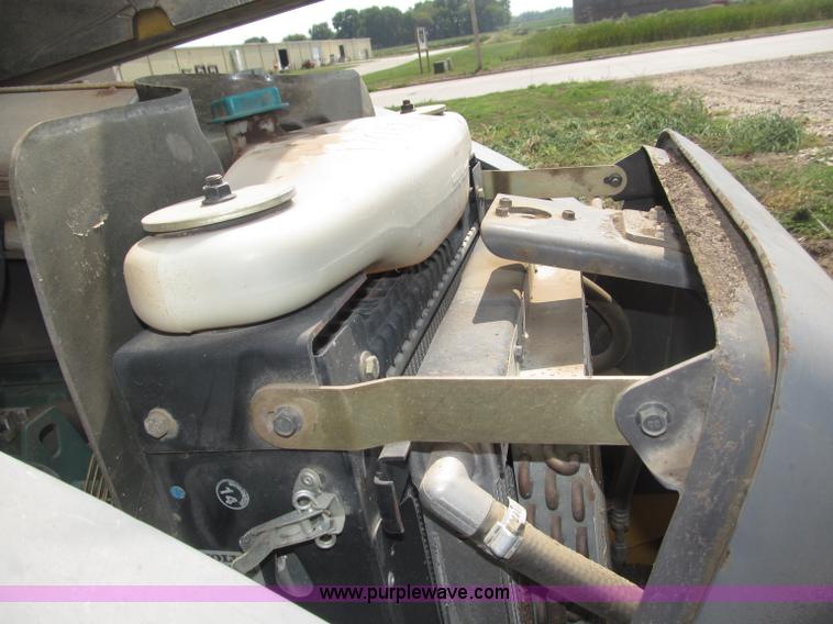 image for item B5212 2003 Volvo BL70 backhoe