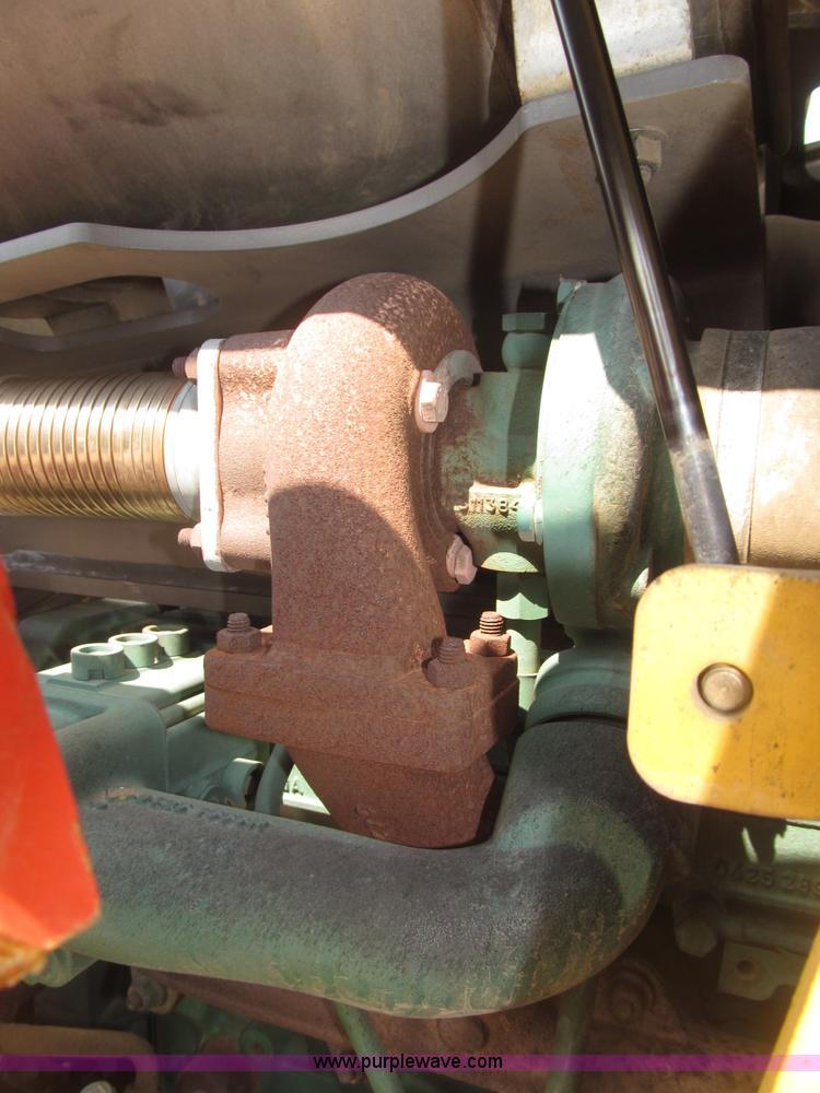 image for item B5212 2003 Volvo BL70 backhoe