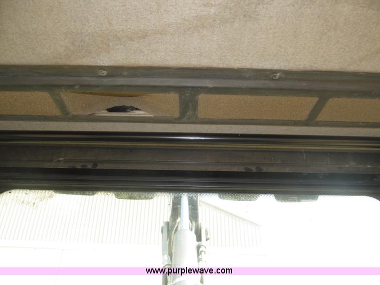 image for item B5212 2003 Volvo BL70 backhoe