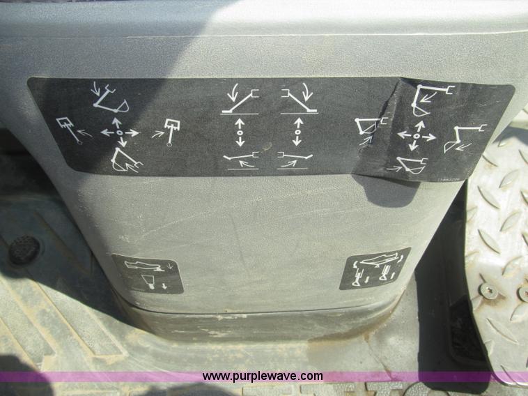 image for item B5212 2003 Volvo BL70 backhoe