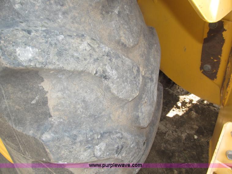 image for item B5212 2003 Volvo BL70 backhoe