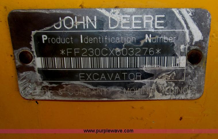 image for item B5218 2004 John Deere 230C-LC excavator