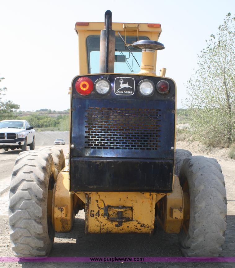 image for item B6880 1984 John Deere 772A articulating motor grader