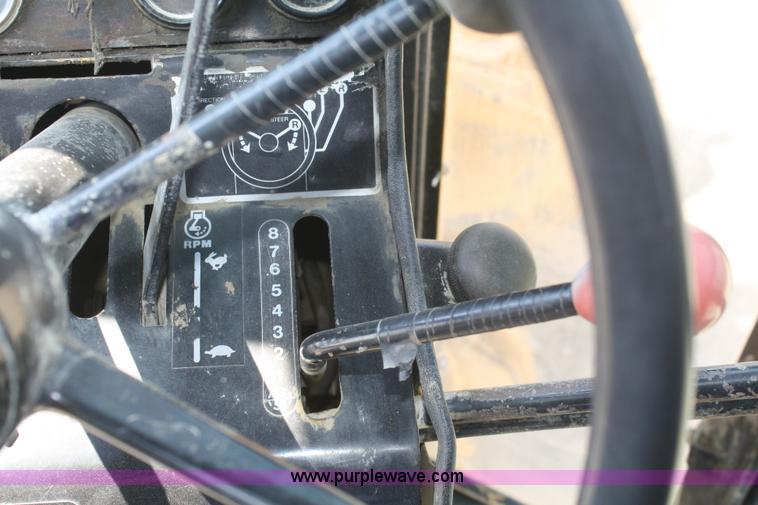 image for item B6880 1984 John Deere 772A articulating motor grader