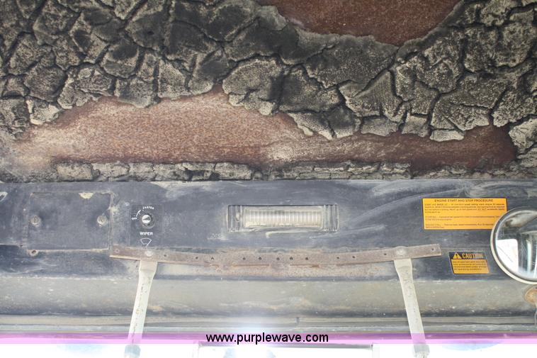 image for item B6880 1984 John Deere 772A articulating motor grader