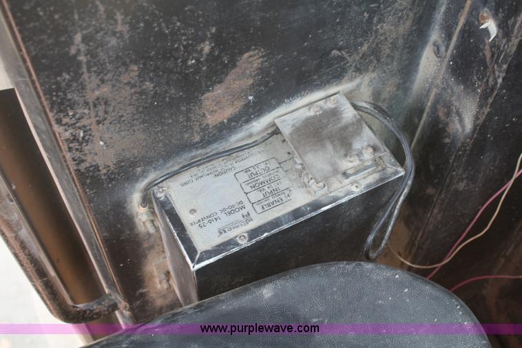 image for item B6880 1984 John Deere 772A articulating motor grader