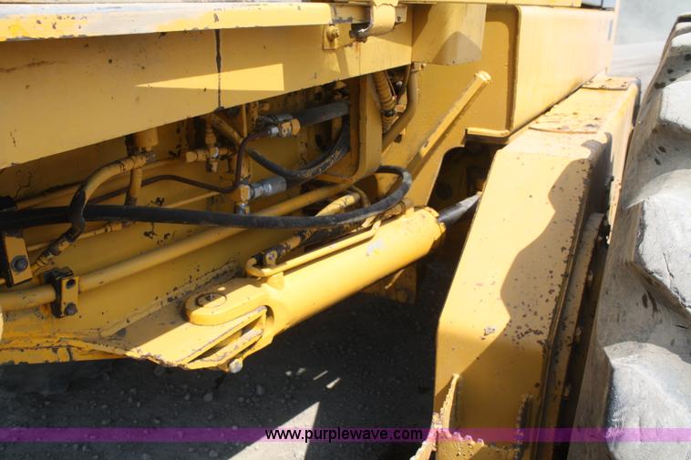 image for item B6880 1984 John Deere 772A articulating motor grader