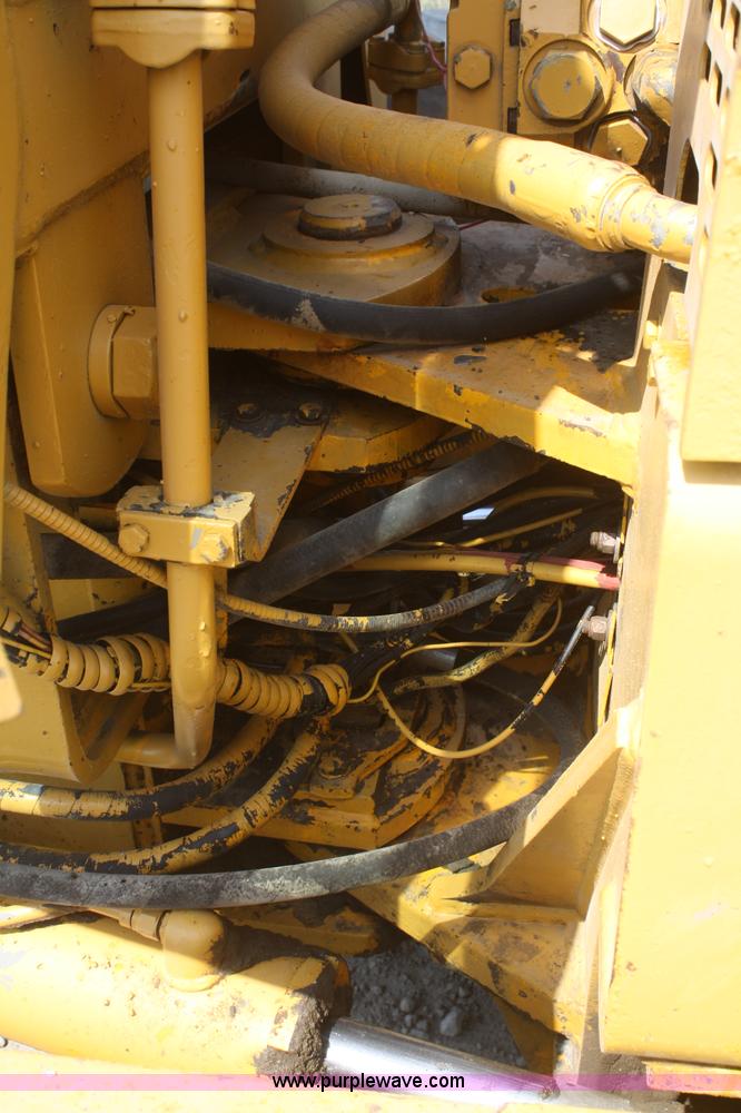 image for item B6880 1984 John Deere 772A articulating motor grader