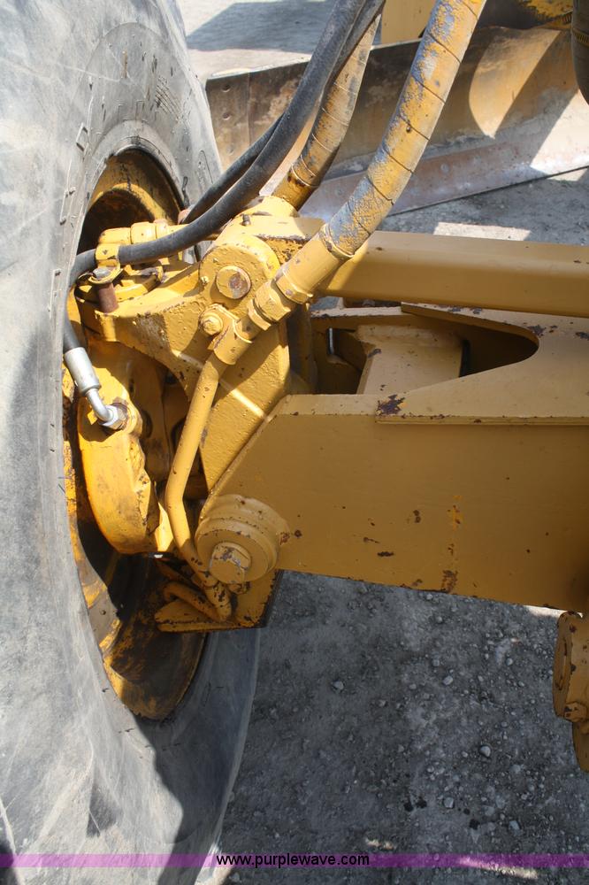 image for item B6880 1984 John Deere 772A articulating motor grader