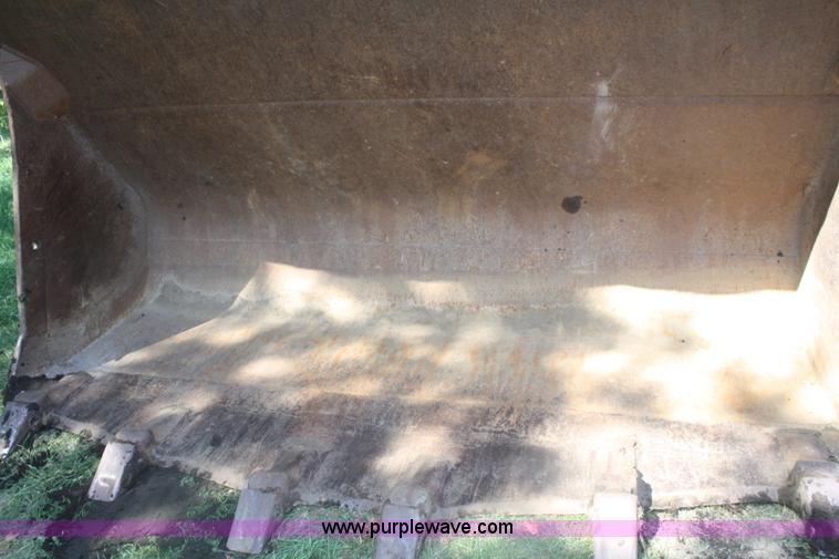 image for item B6890 1968 Caterpillar 988 wheel loader