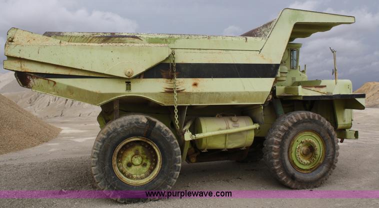 image for item B6911 1979 Euclid 301TD haul truck