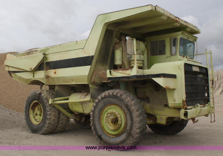 image for item B6911 1979 Euclid 301TD haul truck