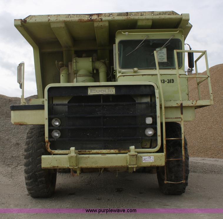 image for item B6911 1979 Euclid 301TD haul truck