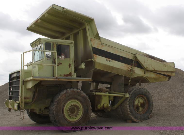 image for item B6911 1979 Euclid 301TD haul truck