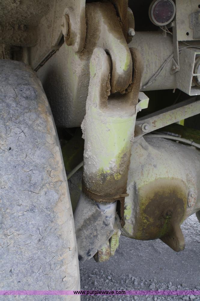 image for item B6911 1979 Euclid 301TD haul truck