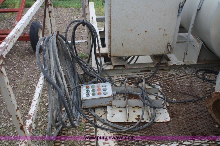 image for item B6919 1997 Cedar Rapids portable vertical shaft impact crusher