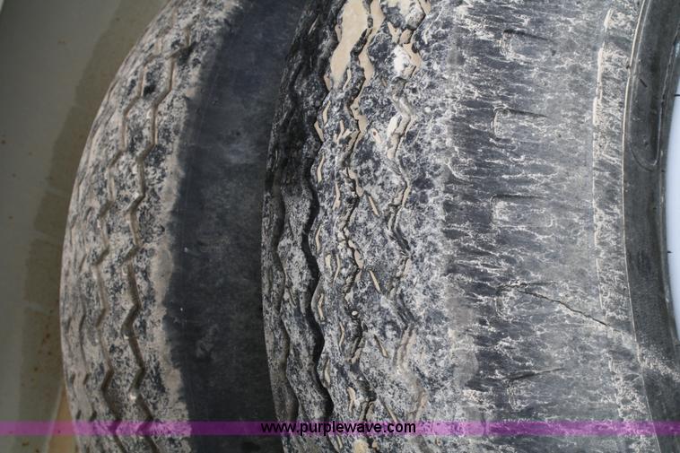 image for item B6919 1997 Cedar Rapids portable vertical shaft impact crusher