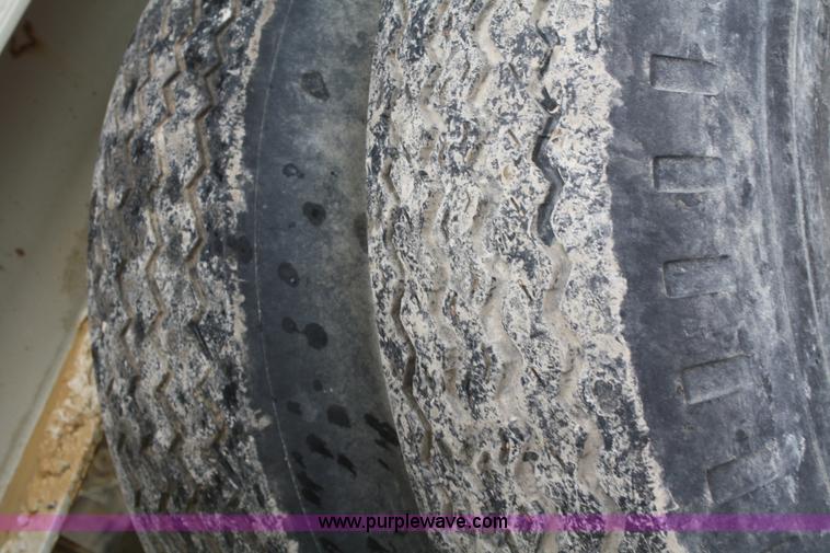 image for item B6919 1997 Cedar Rapids portable vertical shaft impact crusher