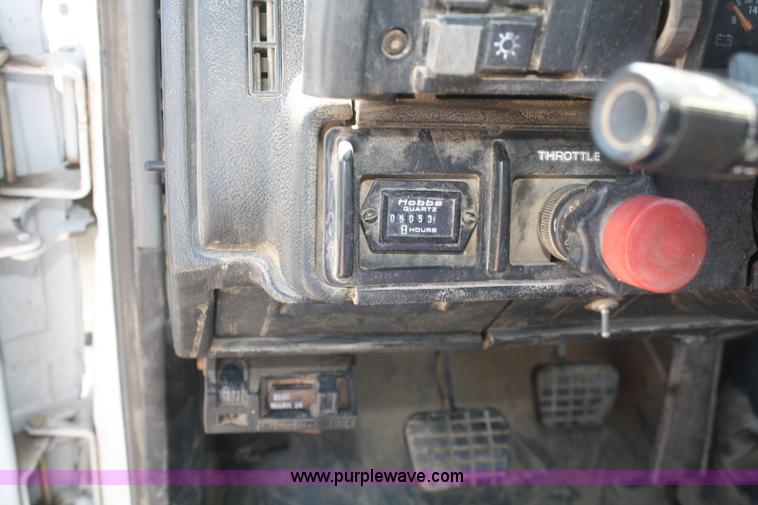 image for item B6923 1991 Chevrolet Kodiak service truck