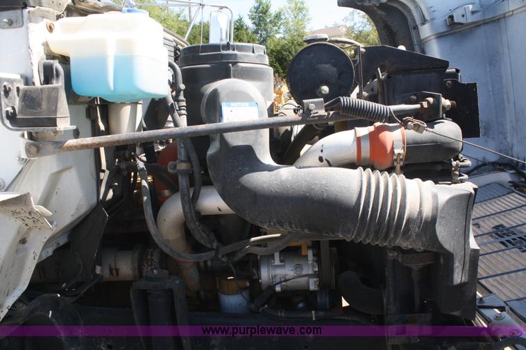 image for item B6923 1991 Chevrolet Kodiak service truck