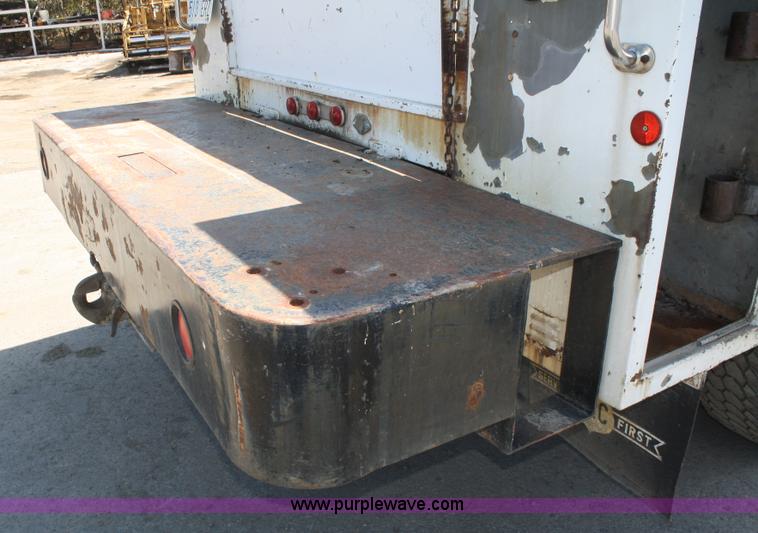 image for item B6923 1991 Chevrolet Kodiak service truck