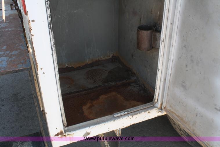 image for item B6923 1991 Chevrolet Kodiak service truck