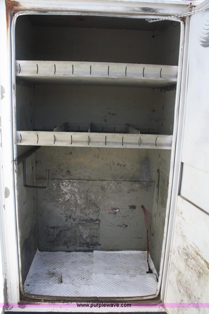 image for item B6923 1991 Chevrolet Kodiak service truck