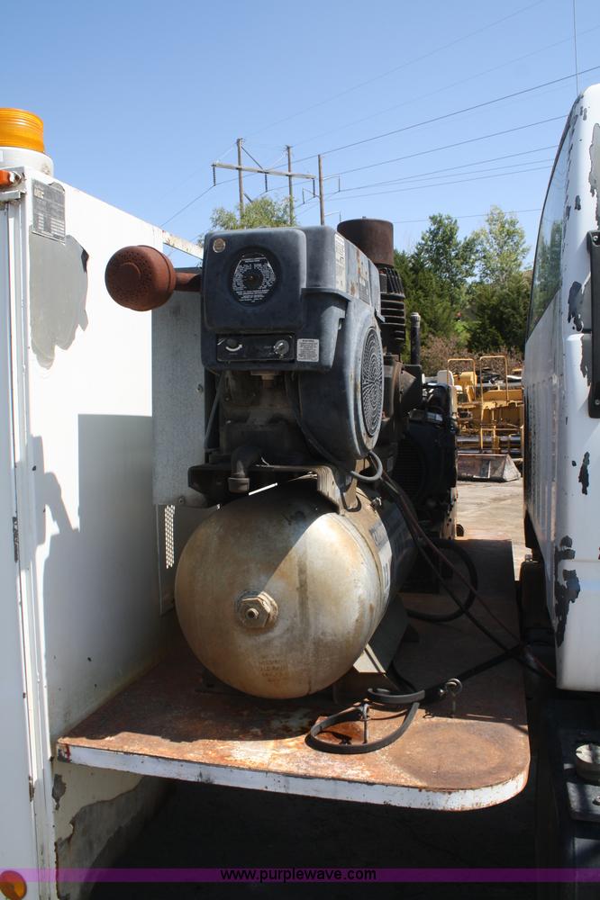 image for item B6923 1991 Chevrolet Kodiak service truck