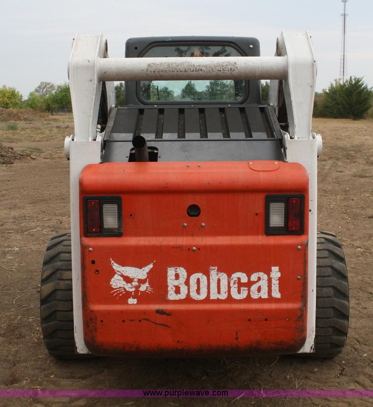 image for item B6963 2007 Bobcat S250 skid steer