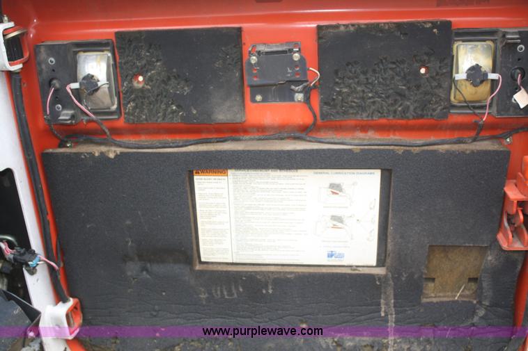 image for item B6963 2007 Bobcat S250 skid steer