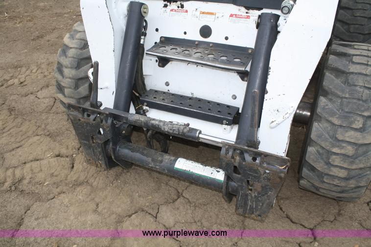 image for item B6963 2007 Bobcat S250 skid steer