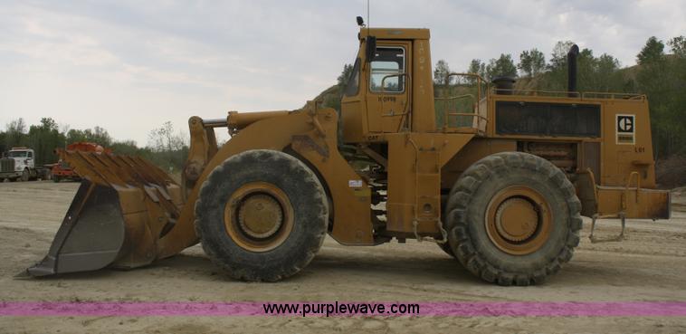 image for item B6972 1984 Caterpillar 988B wheel loader