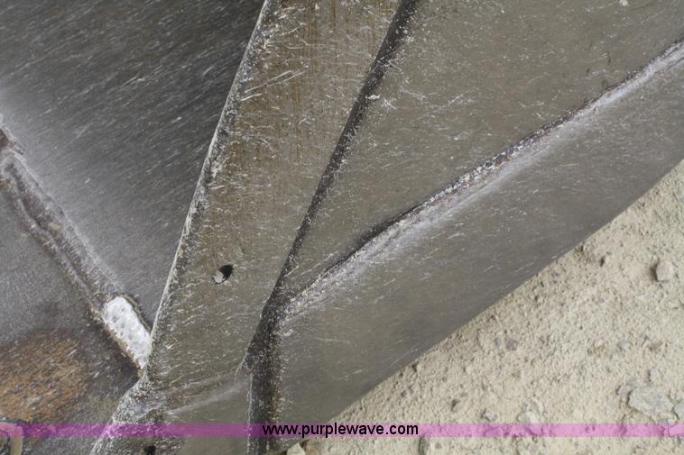 image for item B6972 1984 Caterpillar 988B wheel loader