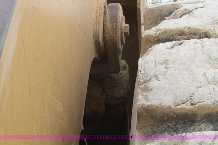 image for item B6972 1984 Caterpillar 988B wheel loader