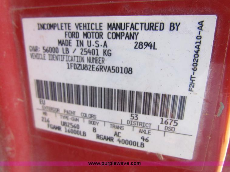 image for item B7470 1994 Ford LT8000 dump truck