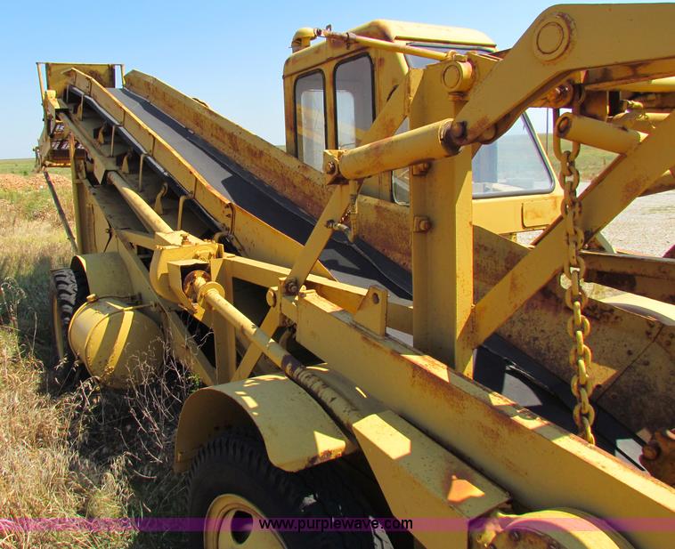 image for item B7473 1941 Rogers Iron Works rock crusher