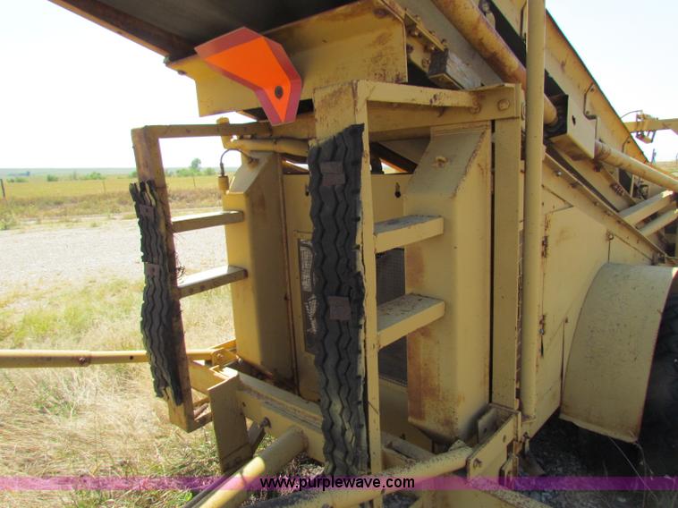 image for item B7473 1941 Rogers Iron Works rock crusher