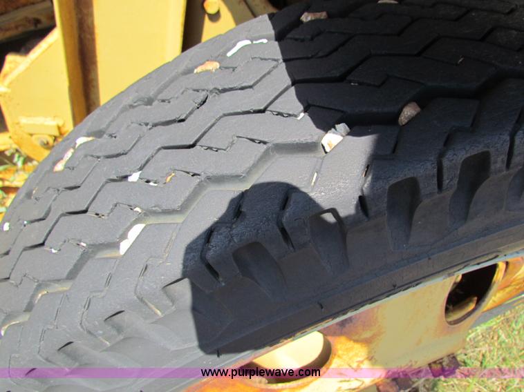 image for item B7473 1941 Rogers Iron Works rock crusher