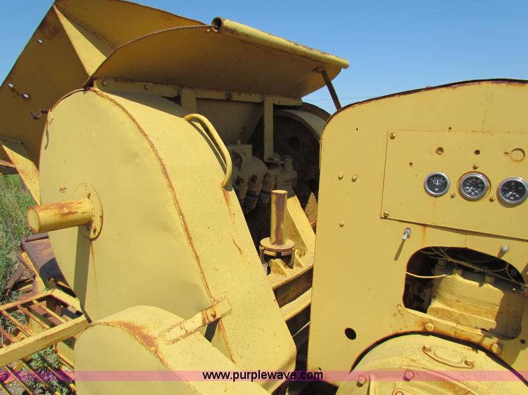 image for item B7473 1941 Rogers Iron Works rock crusher