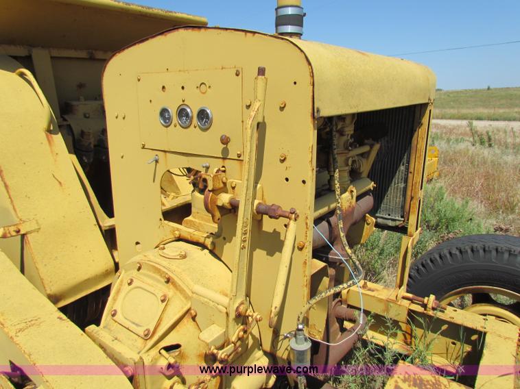 image for item B7473 1941 Rogers Iron Works rock crusher