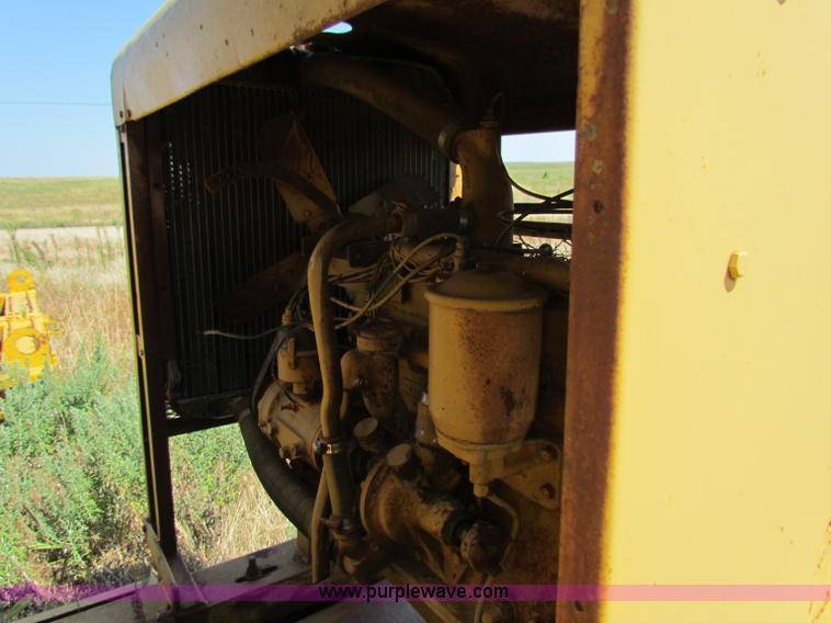 image for item B7473 1941 Rogers Iron Works rock crusher