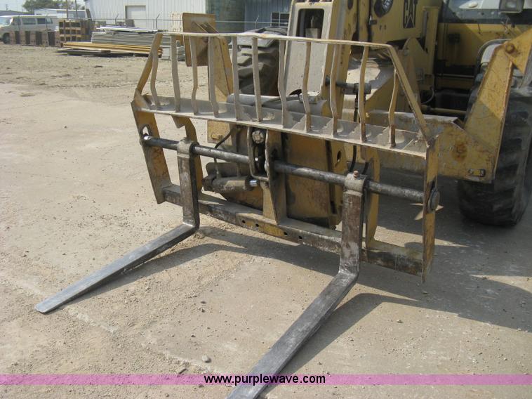 image for item B8065 1997 Caterpillar TH83 telehandler