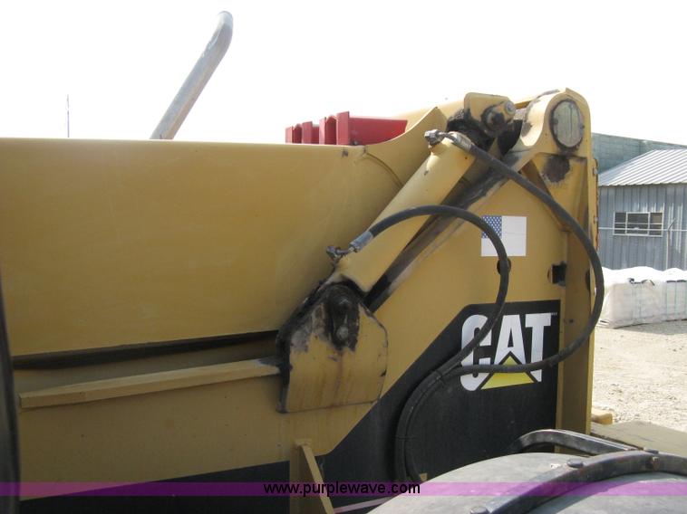 image for item B8065 1997 Caterpillar TH83 telehandler