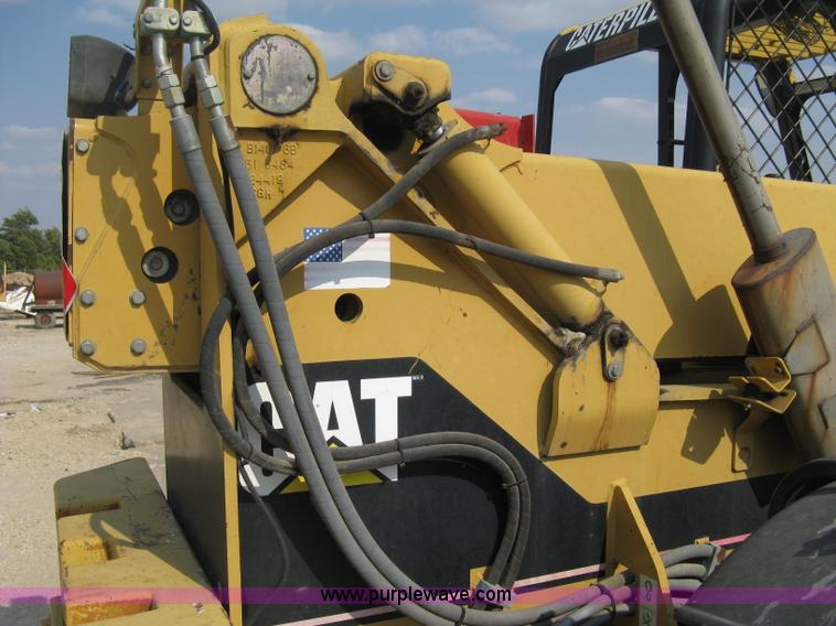 image for item B8065 1997 Caterpillar TH83 telehandler