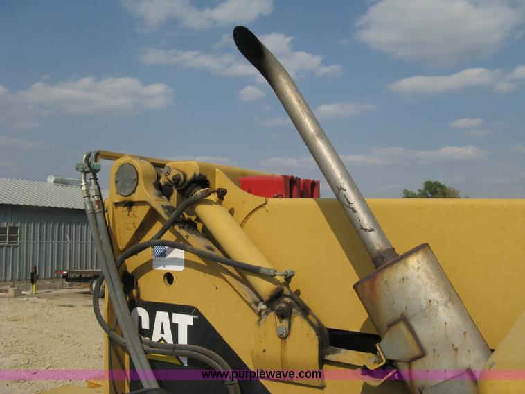 image for item B8065 1997 Caterpillar TH83 telehandler