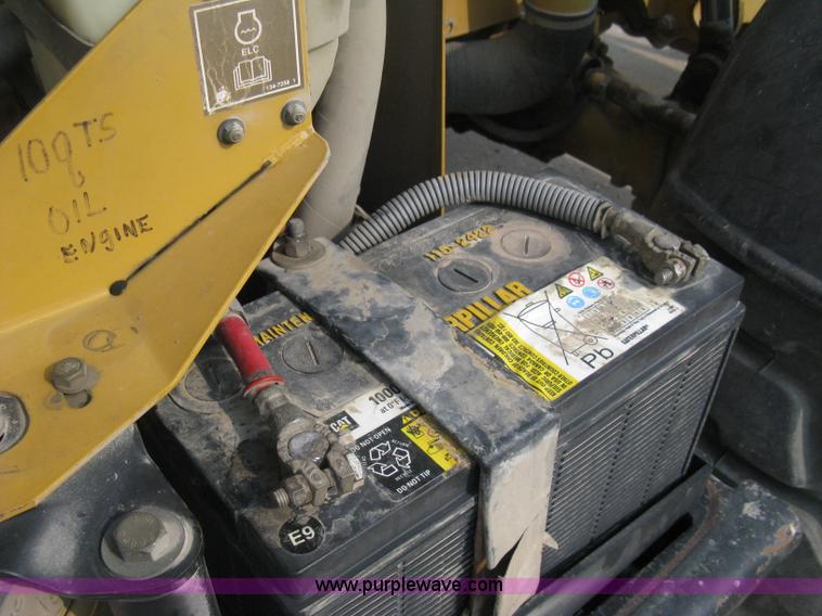 image for item B8065 1997 Caterpillar TH83 telehandler