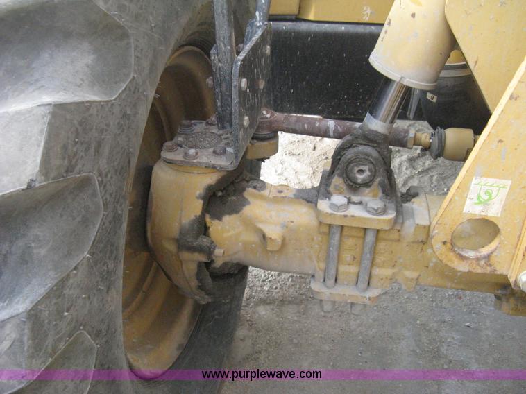 image for item B8065 1997 Caterpillar TH83 telehandler