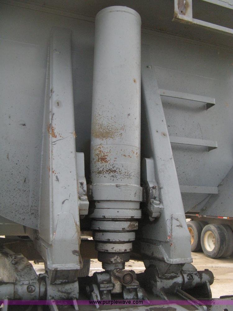 image for item B8114 2000 CPS 24' end dump barrel trailer