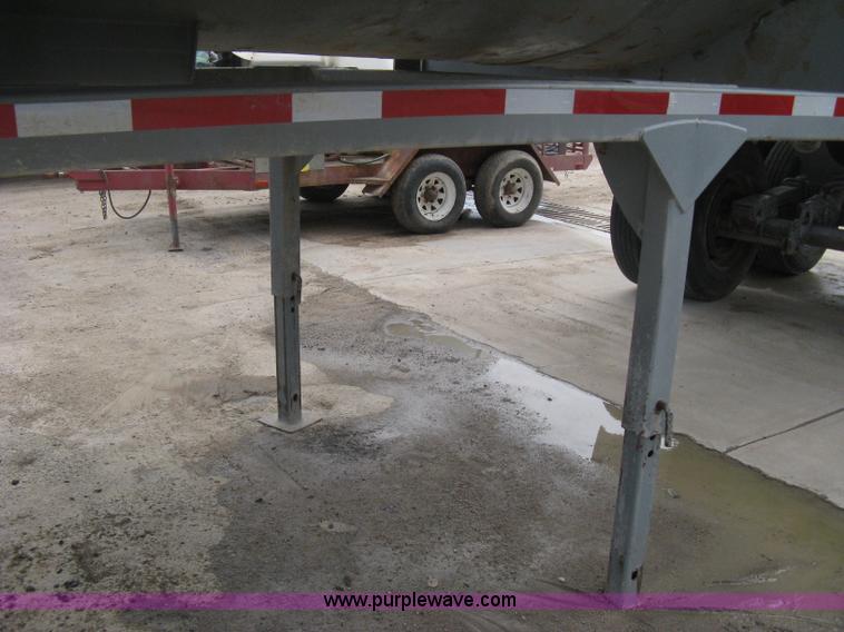 image for item B8114 2000 CPS 24' end dump barrel trailer