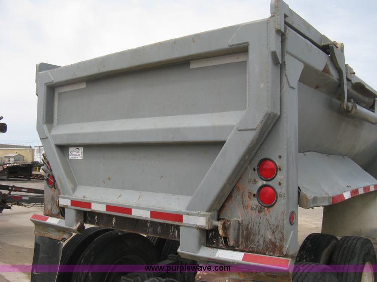 image for item B8114 2000 CPS 24' end dump barrel trailer